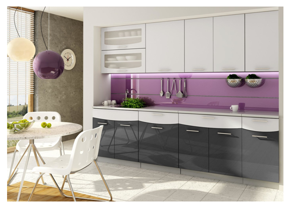 Bucătărie modernă pentru iubitorii culorilor alb și negru. 