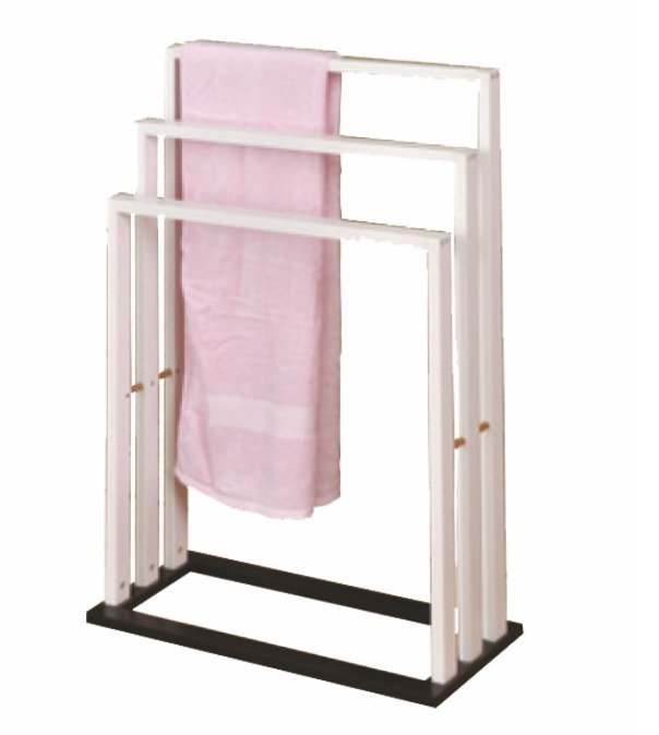 Suport din lemn pentru prosoape. Practic si elegant.