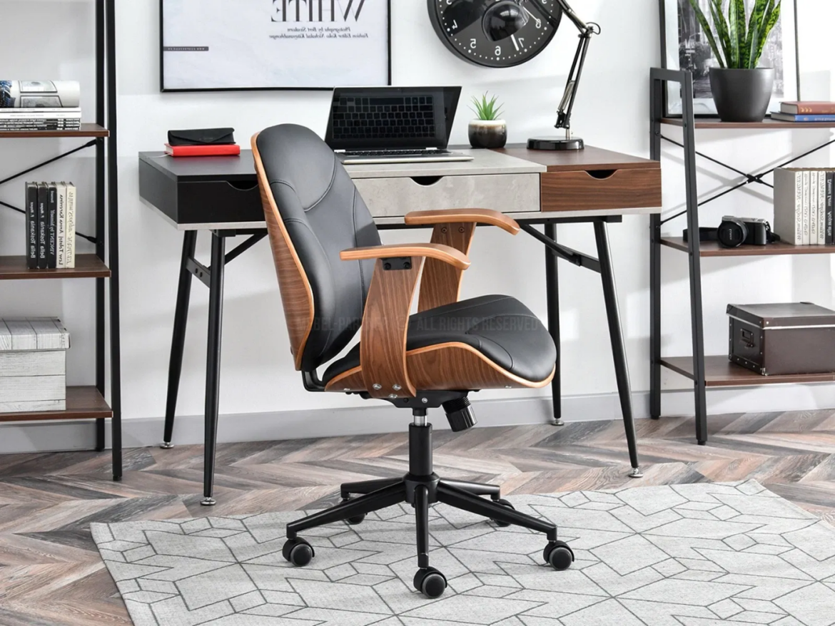 Scaune de birou potrivite.